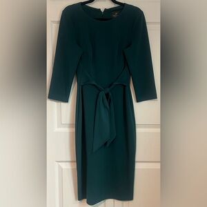 Adrianna Papell Tie-Front 3/4 Sleeve Crepe Knit Dress in Hunter Green
